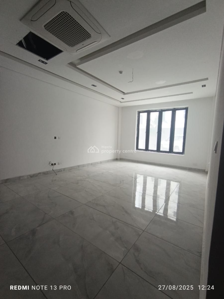 Luxury and Specious Waterfront 3 Bedroom Flat, Banana Island, Ikoyi, Lagos, Flat / Apartment for Sale