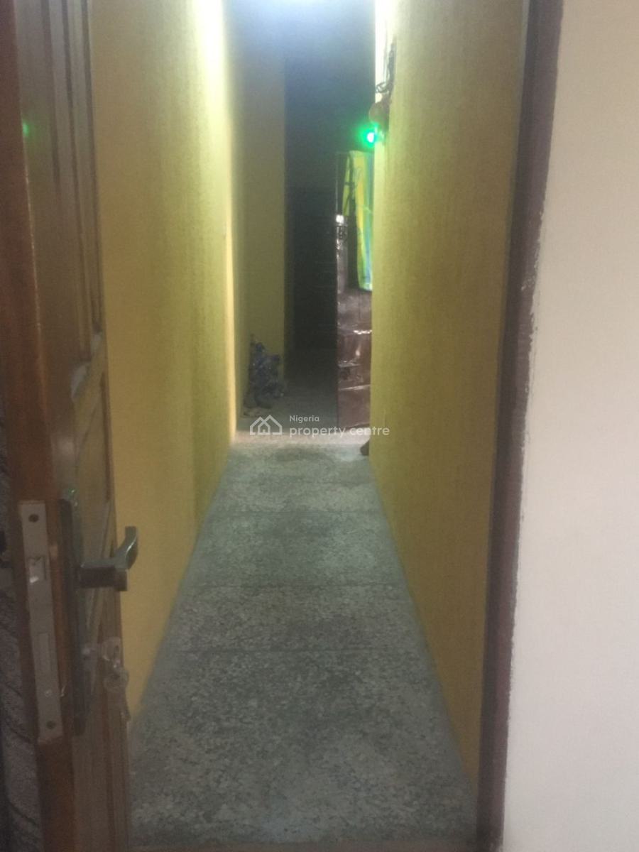 Executive 1 Bedroom Shared Apartment, Kekere Ado Road, Ajah, Lagos, Self Contain (single Rooms) for Rent