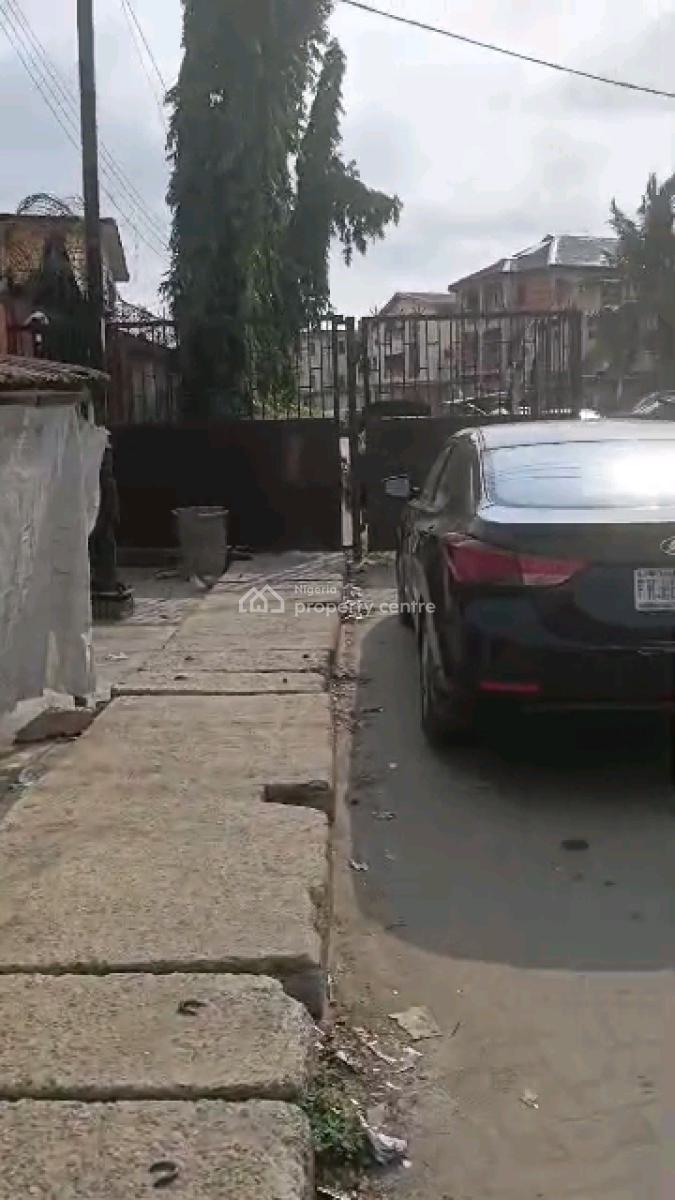 a Standard Plot of Dryland Measuring 444.4sqm in a Gated and Secured E, Oluwadare Street,off Fola Agoro Road, Shomolu, Lagos, Land for Sale