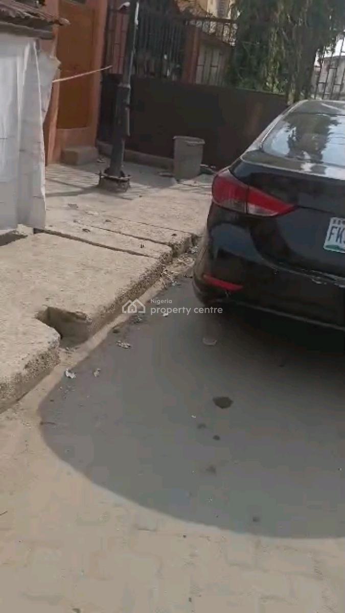 a Standard Plot of Dryland Measuring 444.4sqm in a Gated and Secured E, Oluwadare Street,off Fola Agoro Road, Shomolu, Lagos, Land for Sale