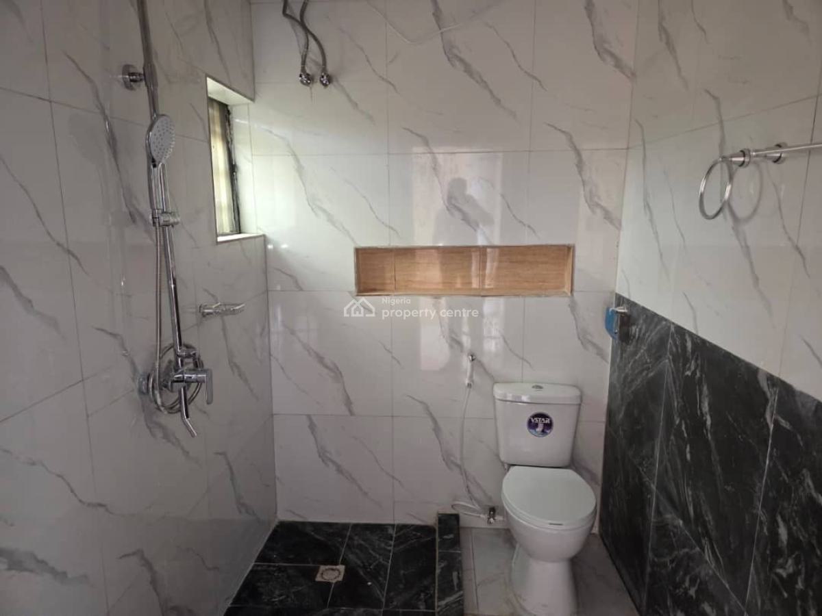 Luxury 3 Bedroom Terrace Duplex, Alagbaka G.r.a., Akure, Ondo, Terraced Duplex for Sale