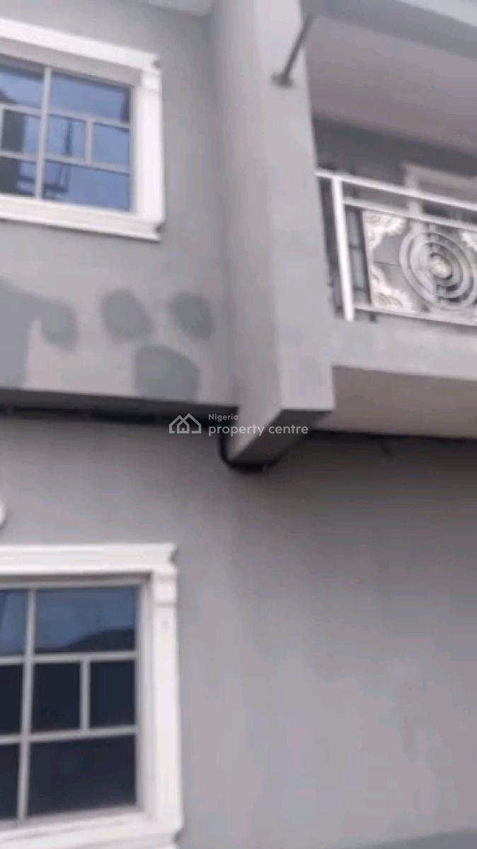 *a Strong Storey Building on a Half Plot of Land, Araromi Street, Bariga, Shomolu, Lagos, Block of Flats for Sale