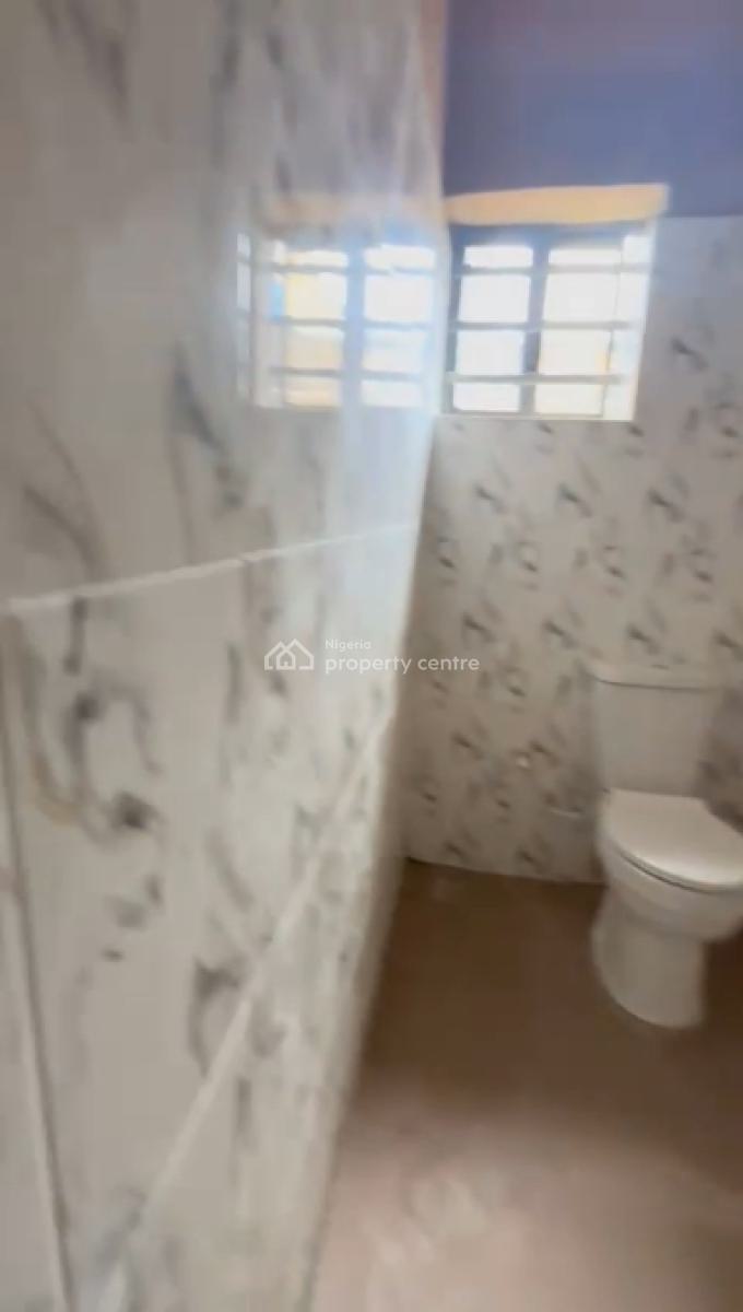 Specious Standard Ground Floor Roomself Contained, Shomolu, Shomolu, Lagos, Self Contain (single Rooms) for Rent