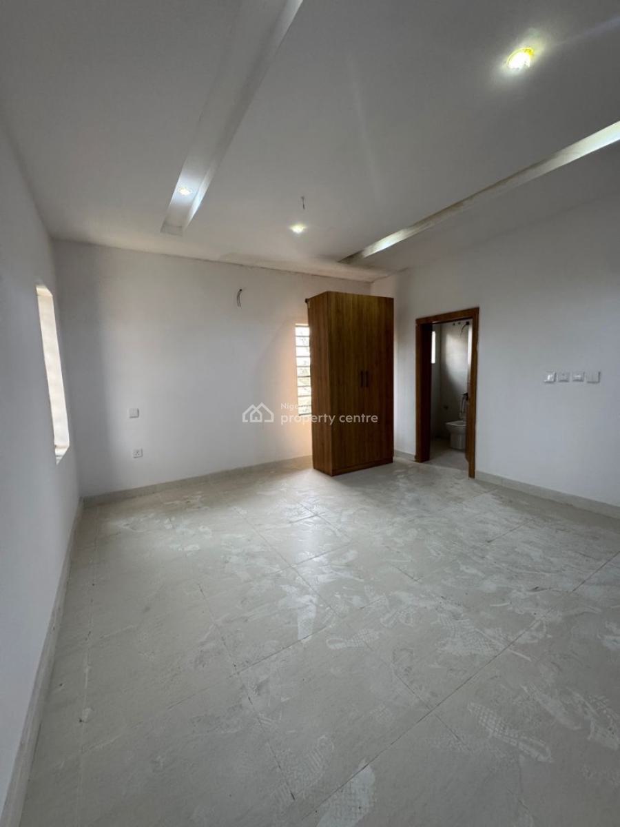 2 Bedroom Detached Apartment, Lekki Phase 1, Lekki, Lagos, House for Sale