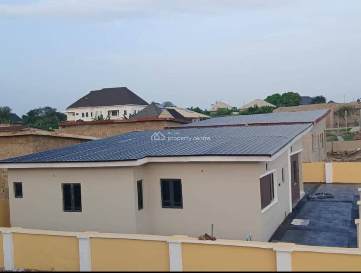 Govt Approved 3 Bedroom Bungalow in Ibadan Oyo, Omituntun Estate, Ajoda Town Egbeda, Ibadan, Oyo, Detached Bungalow for Sale