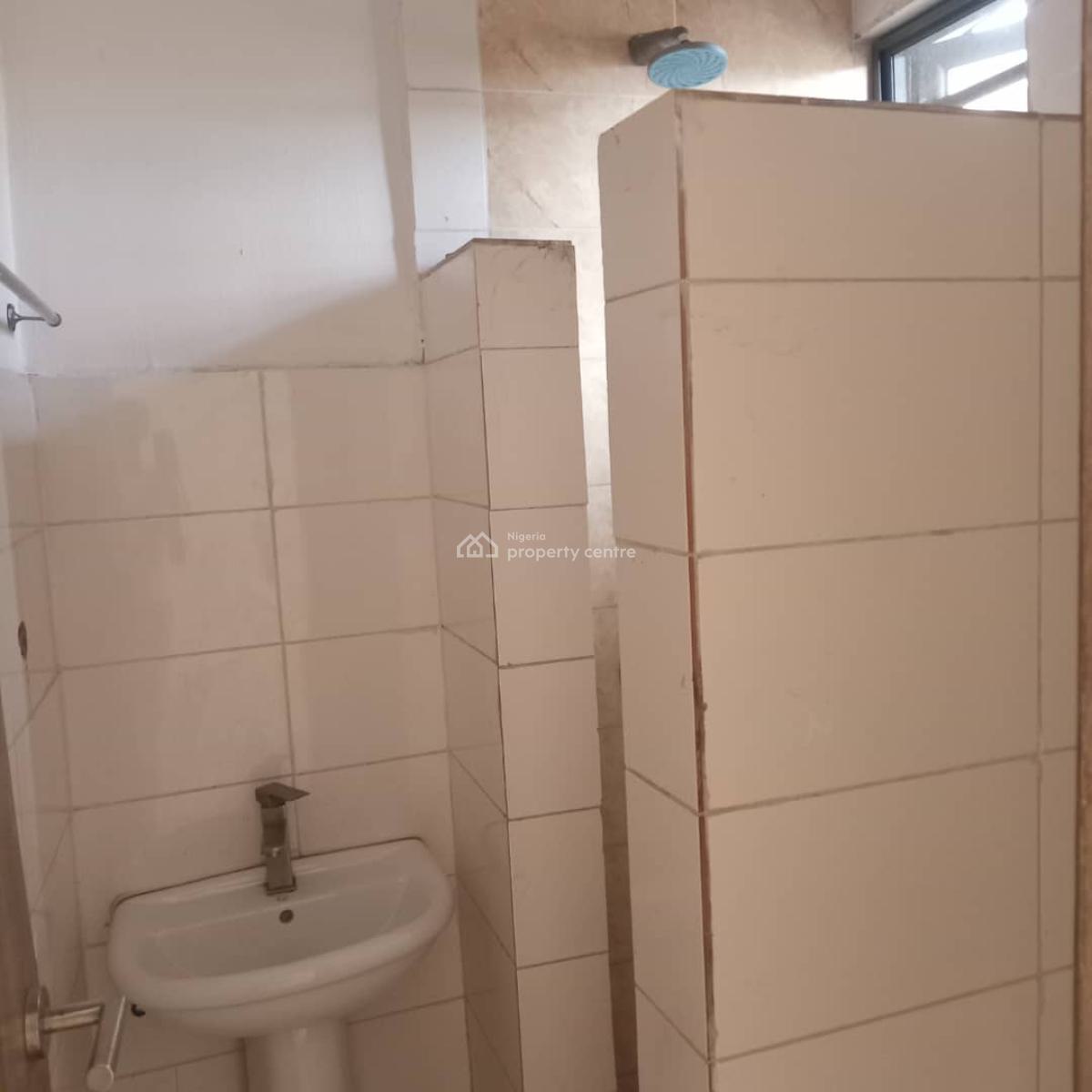 2 Bedroom Apartment, Ologolo, Lekki, Lagos, Flat / Apartment for Rent