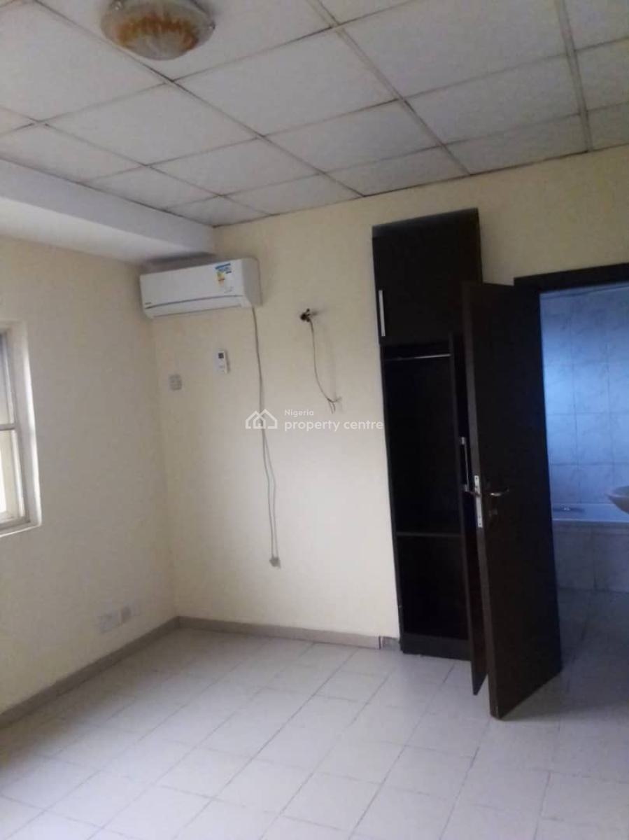 Fully Serviced 3 Bedroom Apartment, Lekki Phase 1, Lekki, Lagos, Flat / Apartment for Rent