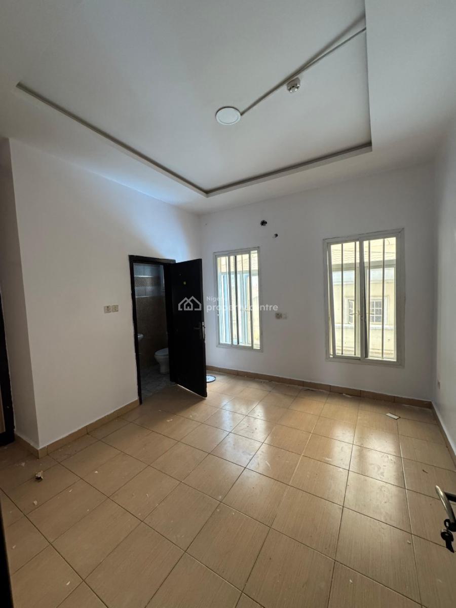 Well Maintained 3 Bedroom Terrace Duplex with a Bq, Lekki Phase 1, Lekki, Lagos, Terraced Duplex for Rent