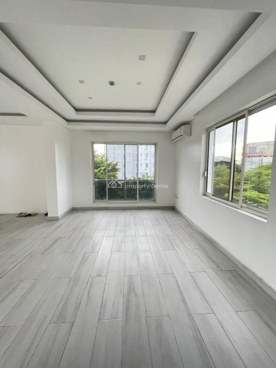 3  Bedroom Apartment with Gym, Swimming Pool, Banana Island, Banana Island, Ikoyi, Lagos, Flat / Apartment for Rent