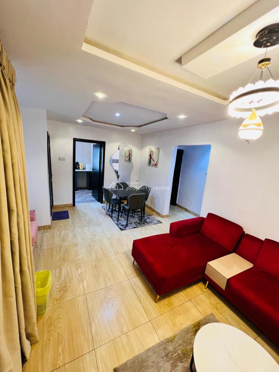 Tastefully Furnished 2 Bedroom Apartment, Yaba, Yaba, Lagos, Flat / Apartment Short Let