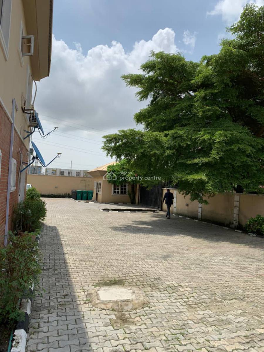 5 Units of 3-bedroom Apartments with Bq, Lekki Phase 1, Lekki, Lagos, Flat / Apartment for Sale