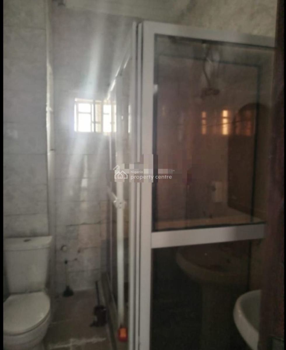 Spacious Sharp 2 Bedroom Flat Serviced Apartment, Paradise 3 Estate Chevron Drive Opposite Ebano Supermarket, Lekki, Lagos, Flat / Apartment for Rent