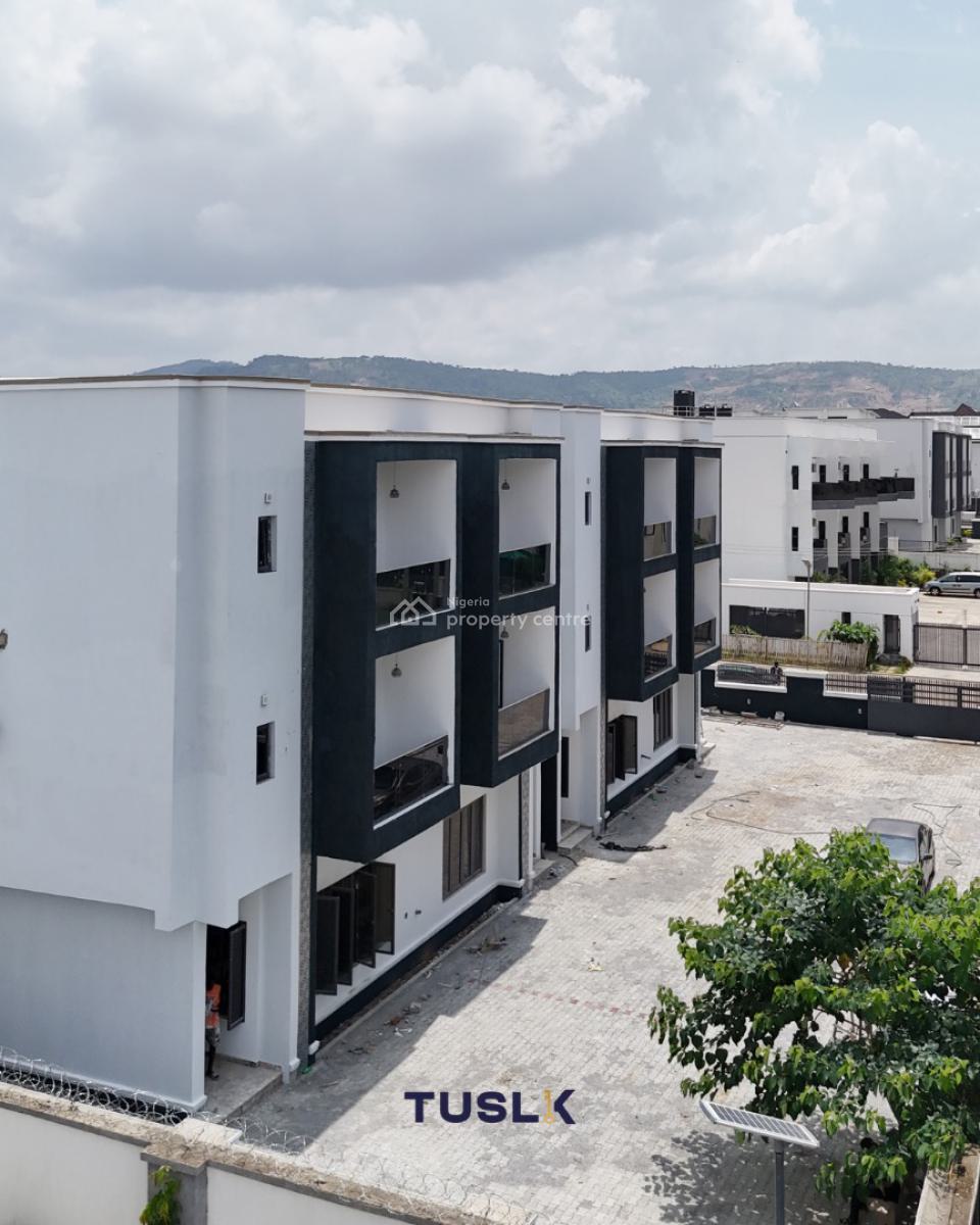 Exquisite 4 Bedroom Terrace + Bq, Jahi, Abuja, Terraced Duplex for Sale