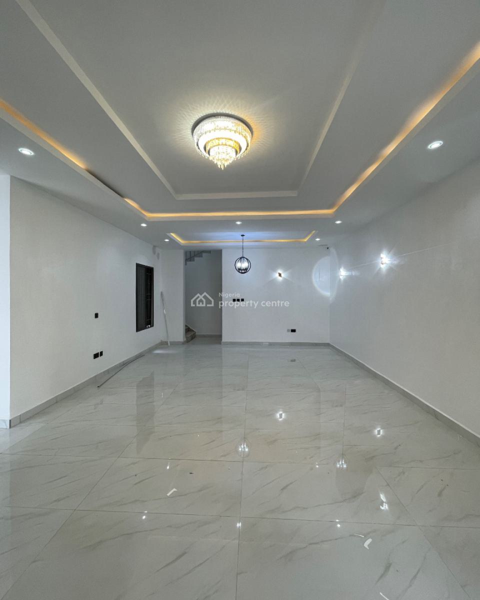Exquisite 4 Bedroom Terrace + Bq, Jahi, Abuja, Terraced Duplex for Sale