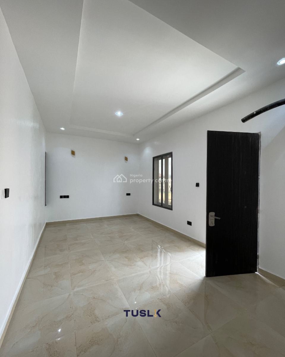 Exquisite 4 Bedroom Terrace + Bq, Jahi, Abuja, Terraced Duplex for Sale