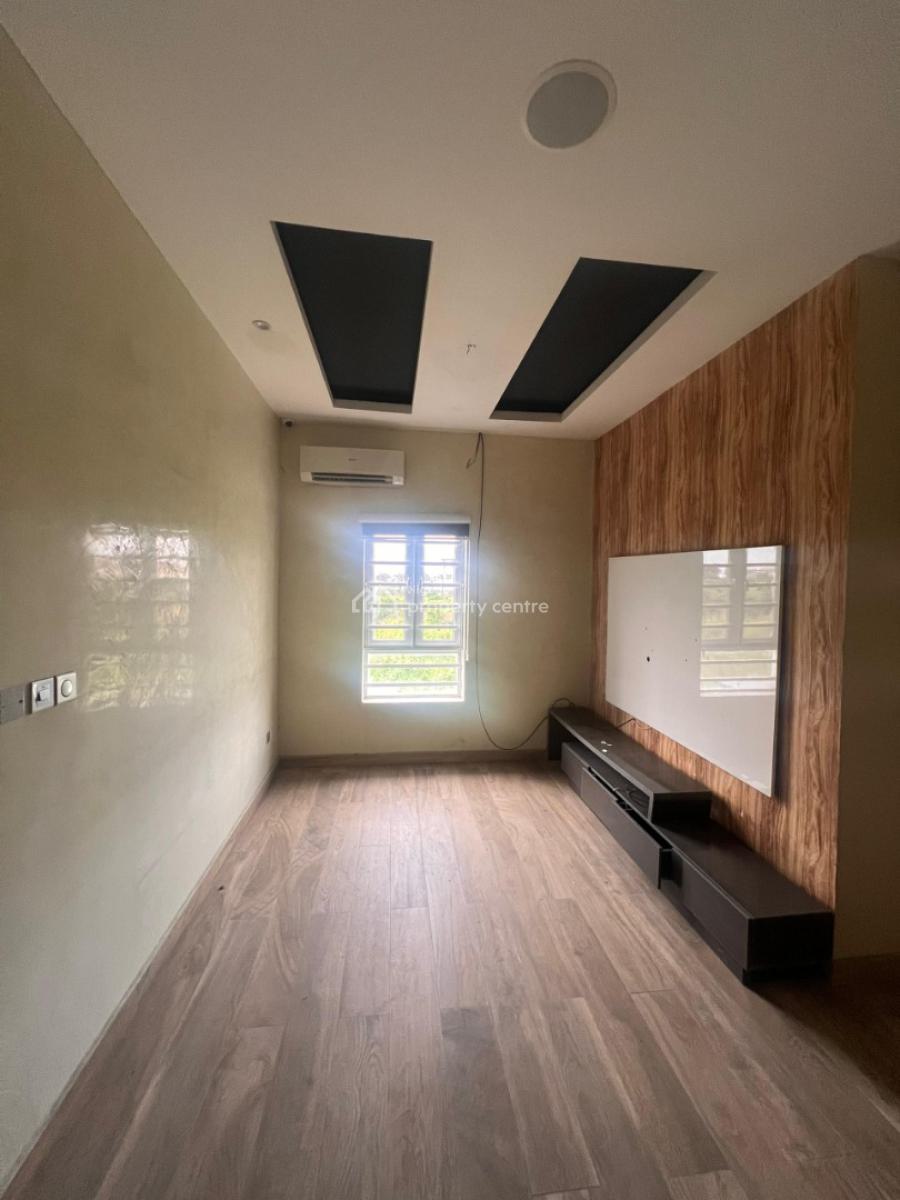 4-bedroom Detached Duplex with Bq, Osapa, Lekki, Lagos, Detached Duplex for Rent
