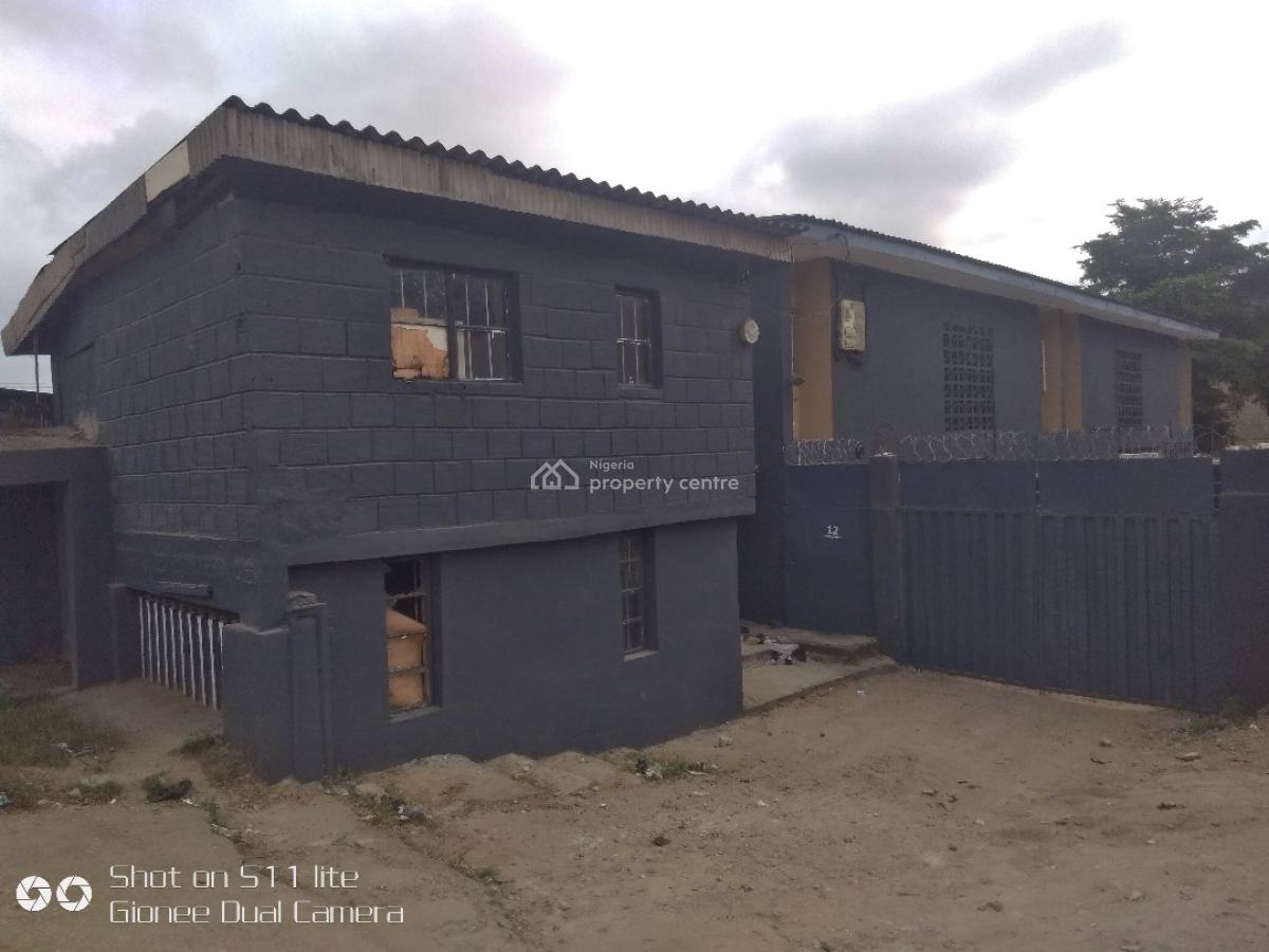 Six Bedroom Detached House, Okota Road, Isolo, Lagos, Detached Duplex for Rent