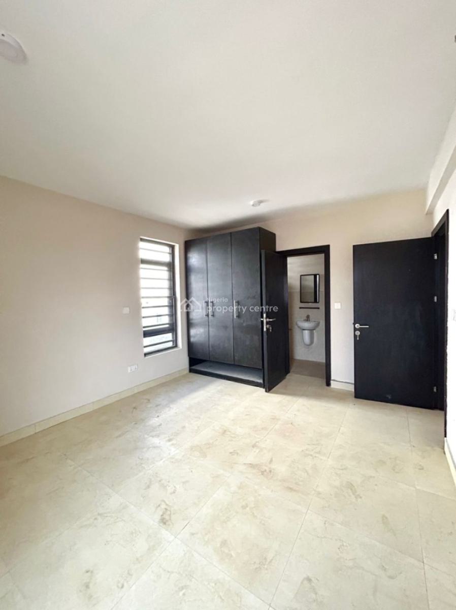 Very Brand New 2 Bedroom Apartment ., Osapa, Lekki, Lagos, Flat / Apartment for Sale