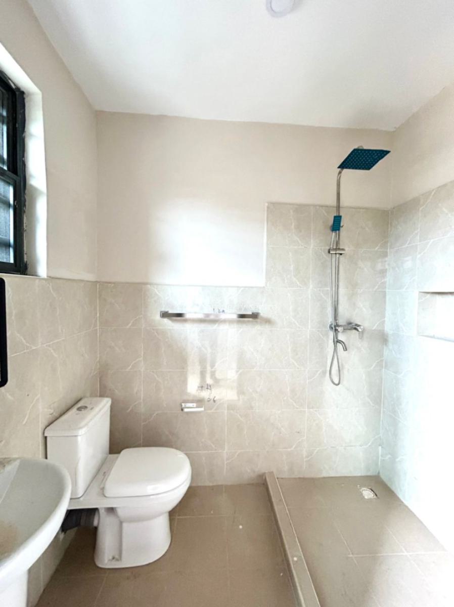 Very Brand New 2 Bedroom Apartment ., Osapa, Lekki, Lagos, Flat / Apartment for Sale