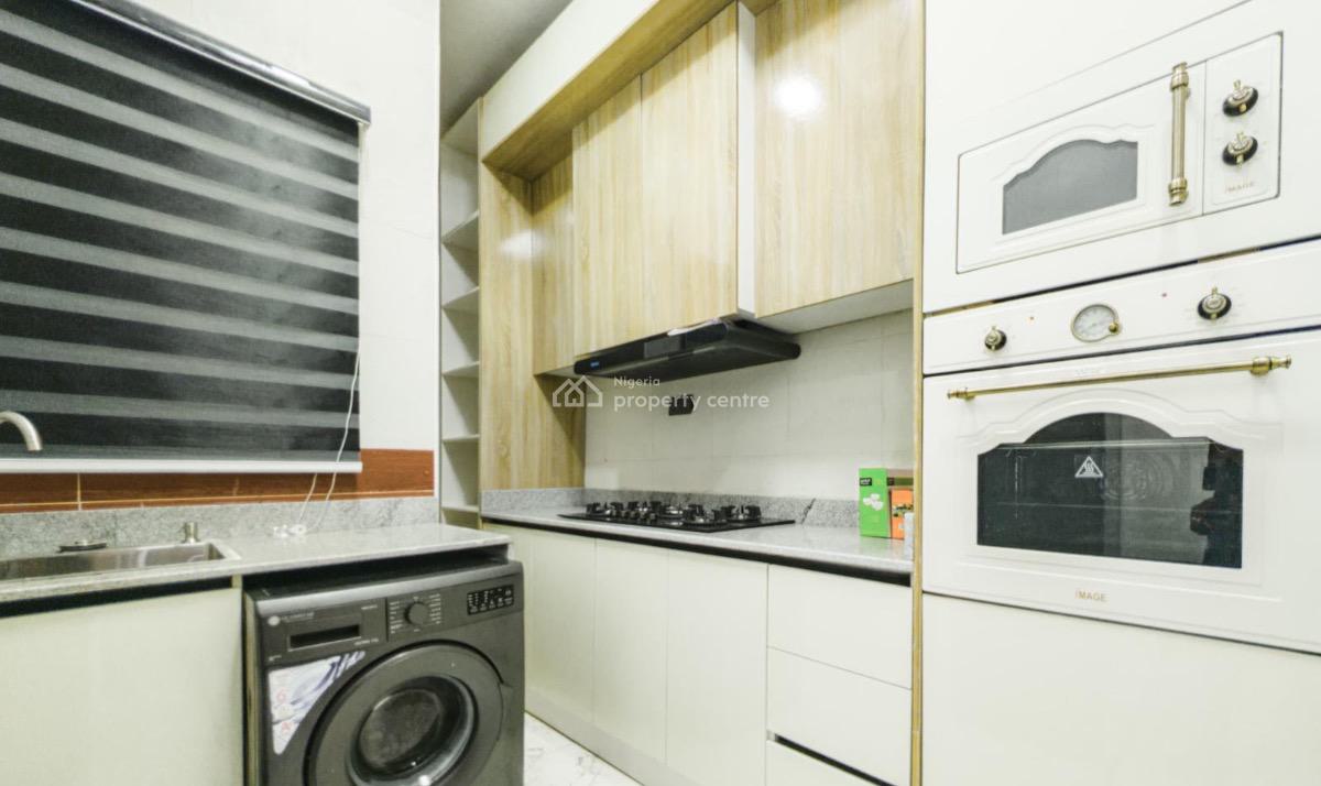 Luxury Two Bedroom with Ps5, Chevron, Lekki, Lagos, Flat / Apartment Short Let