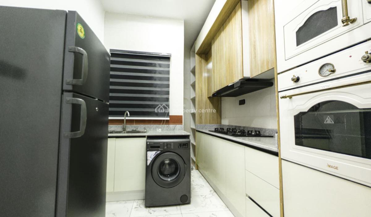 Luxury Two Bedroom with Ps5, Chevron, Lekki, Lagos, Flat / Apartment Short Let