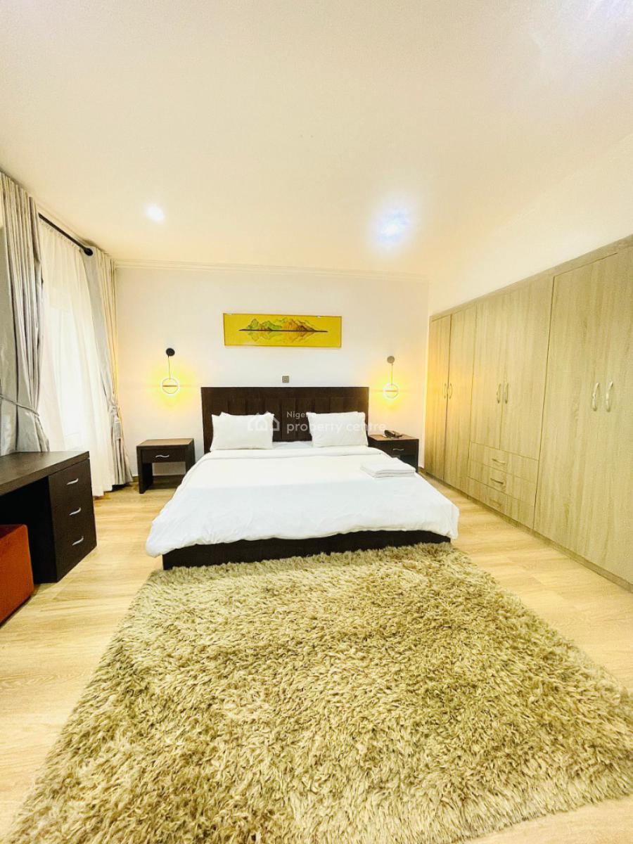 Luxury 3 Bedroom Apartment Available, Temple Road, Ikoyi, Lagos, Flat / Apartment Short Let