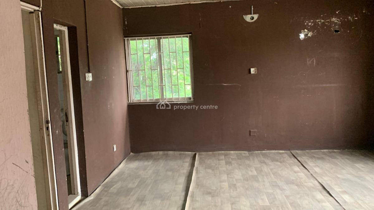 5 Bedroom Semi Detached House, Johnson Street, Ilupeju, Lagos, Ilupeju, Lagos, Semi-detached Duplex Joint Venture