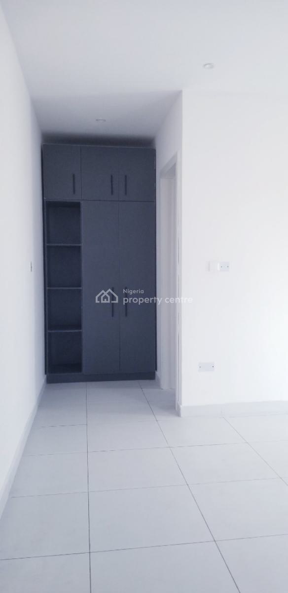 Brand New 3bedroom Flat( Front and Back Unit), Lekki Phase 1, Lekki, Lagos, House for Rent