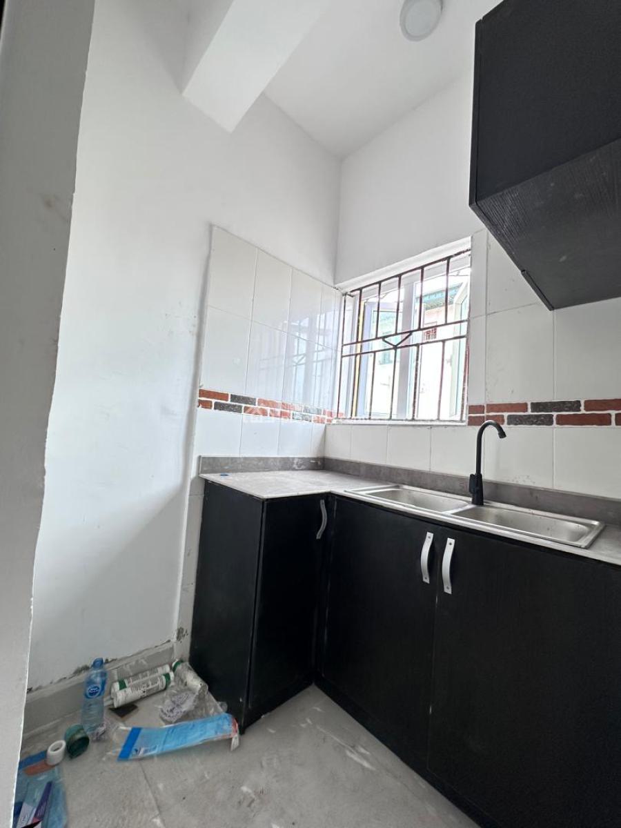 Lovely Miniflat (room and Parlour) in a Serene Location, By Oba Musa, Agungi, Lekki, Lagos, Agungi, Lekki, Lagos, Mini Flat (room and Parlour) for Rent