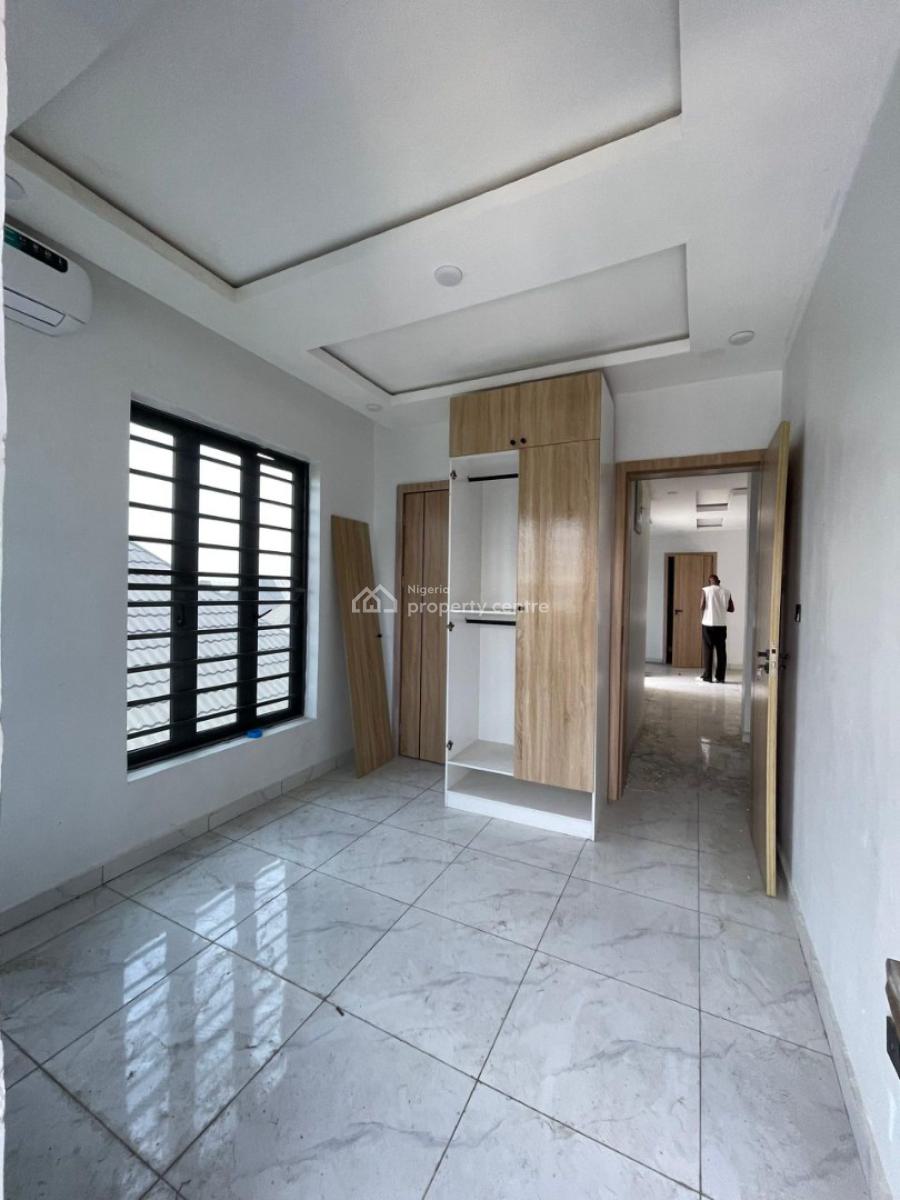 2 Bedroom Apartment, Ologolo, Lekki, Lagos, Flat / Apartment for Rent