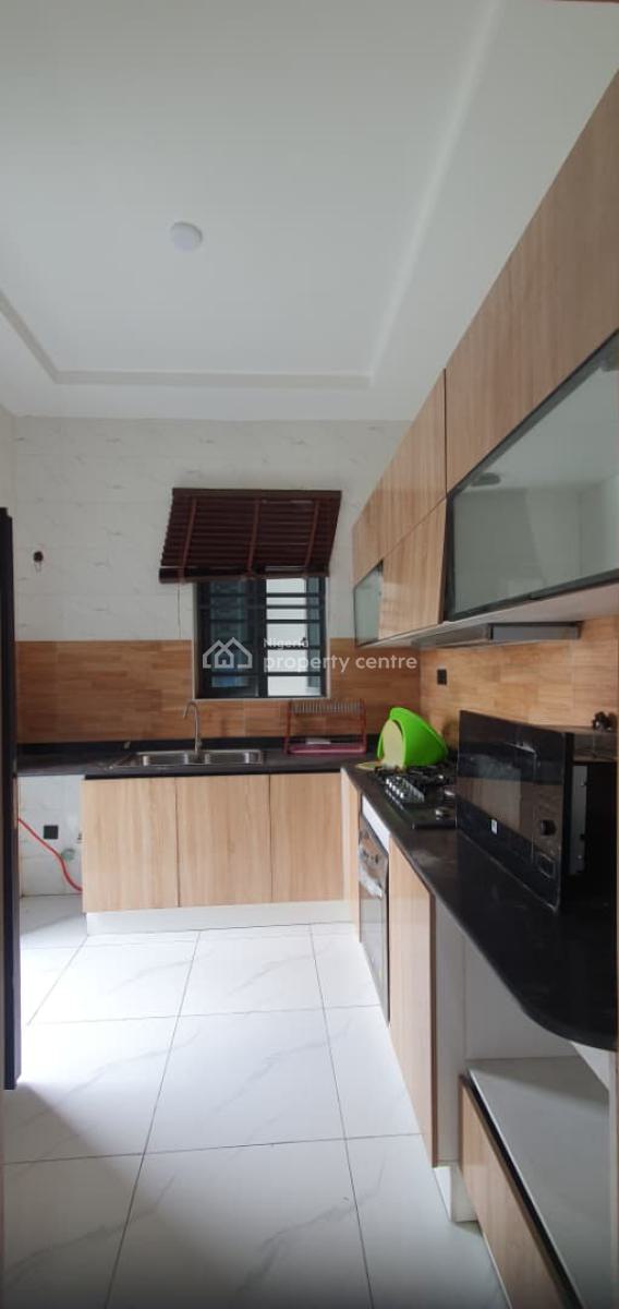 Luxuriously Furnished 2bedroom Apartment in a Serene Mini Estate, Eros Court, Ologolo, Lekki Lagos, Ologolo, Lekki, Lagos, Flat / Apartment for Rent