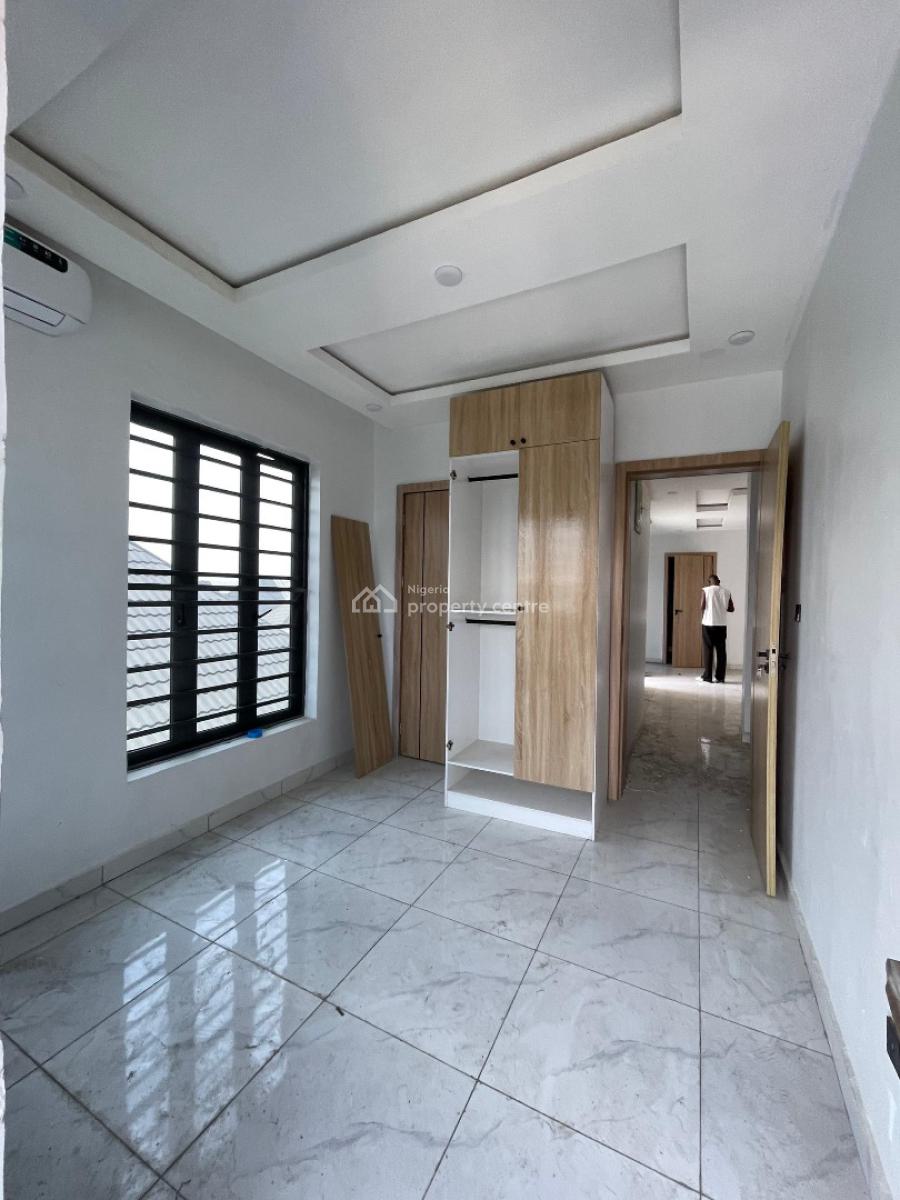 2 Bedroom Apartment, Ologolo, Lekki, Lagos, Flat / Apartment for Rent