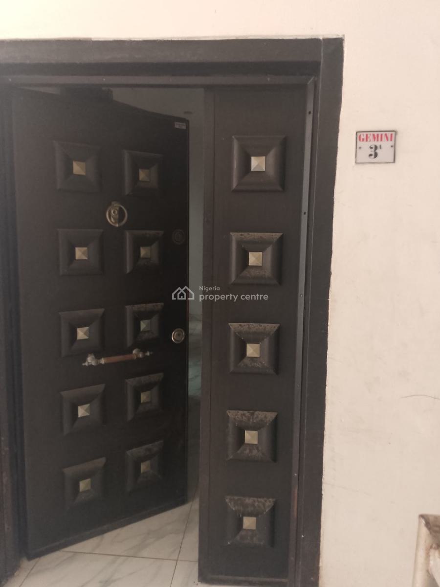 Well Maintained 3 Bedroom, Illasan, Ikate, Lekki, Lagos, Flat / Apartment for Rent