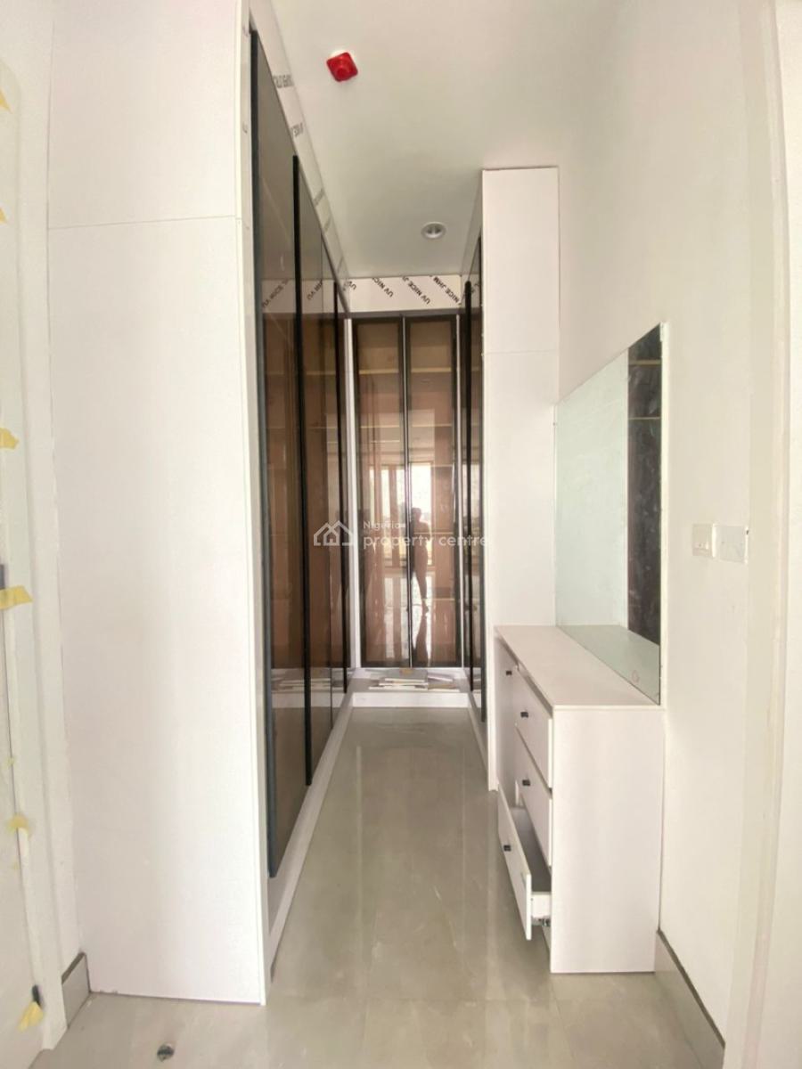 Luxury 3 Bedroom Apartment with Bq, Lekki Phase1, Lekki, Lagos, Flat / Apartment for Rent