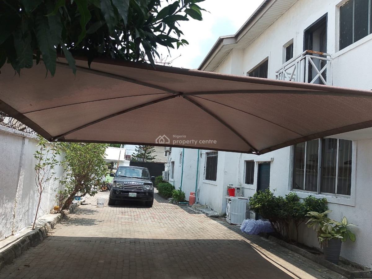 4-bedroom Wing of Duplex + 1 Room Bq, Le, Lekki Phase 1, Lekki, Lagos, Semi-detached Duplex for Rent
