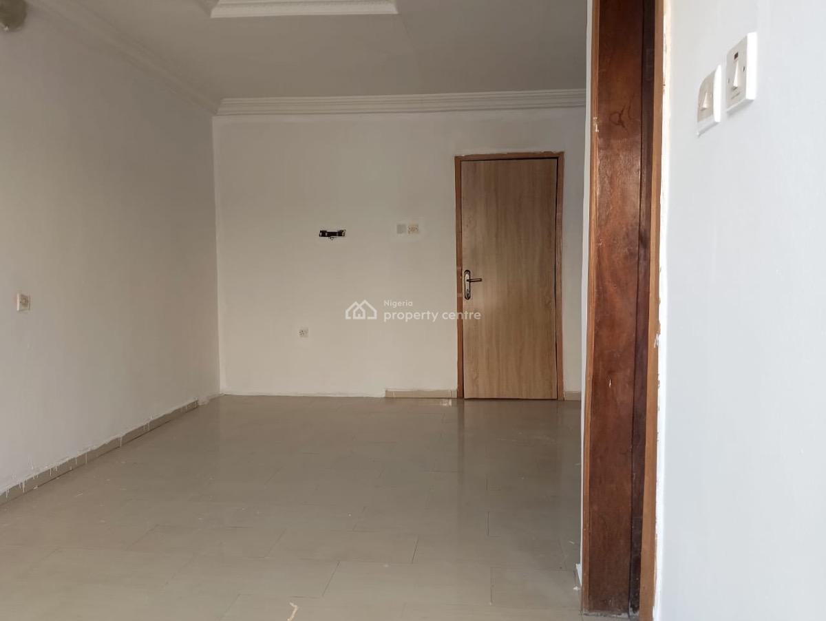 4-bedroom Wing of Duplex + 1 Room Bq, Le, Lekki Phase 1, Lekki, Lagos, Semi-detached Duplex for Rent