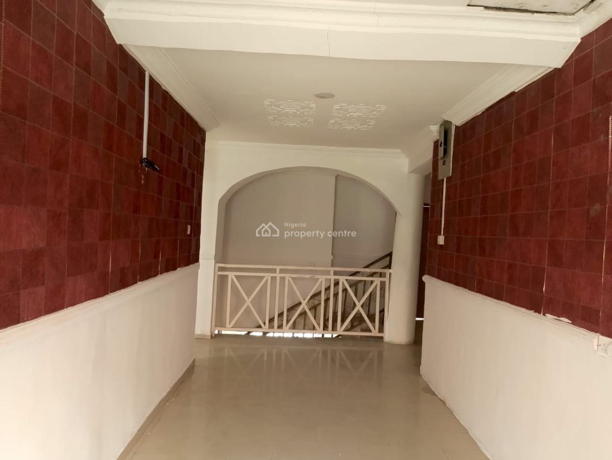 4-bedroom Wing of Duplex + 1 Room Bq, Le, Lekki Phase 1, Lekki, Lagos, Semi-detached Duplex for Rent