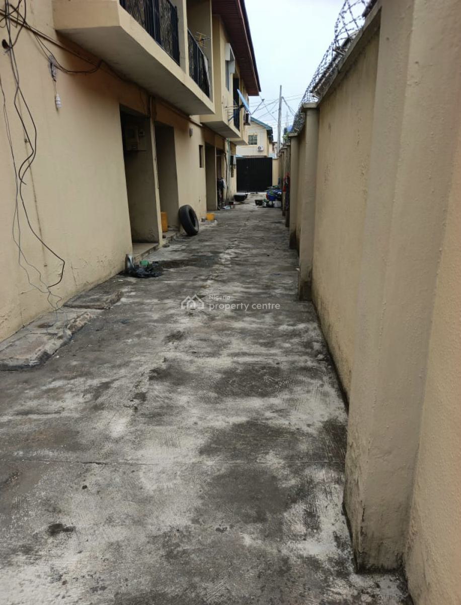 Well Maintained 3 Numbers of 4 Bedroom Terraced Duplex, Gra Phase 1, Magodo, Lagos, Terraced Duplex for Sale