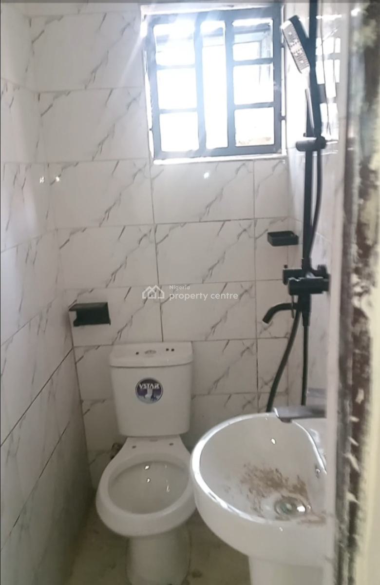 1 Bedroom Available, Naf Valley Estate, Asokoro District, Abuja, Mini Flat (room and Parlour) for Rent