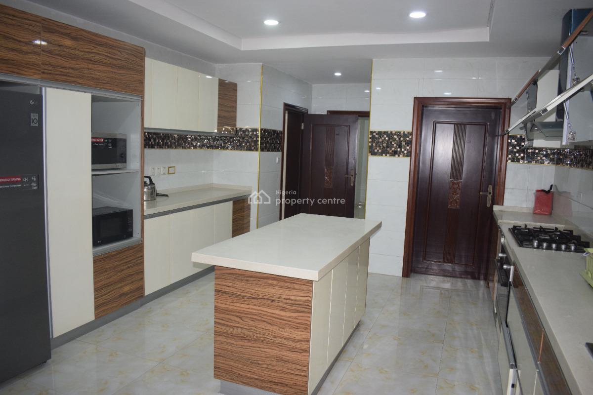 Luxury Fully Furnished 3bedrooms Flat, Queens Drive Ikoyi, Ikoyi, Lagos, Flat / Apartment for Rent