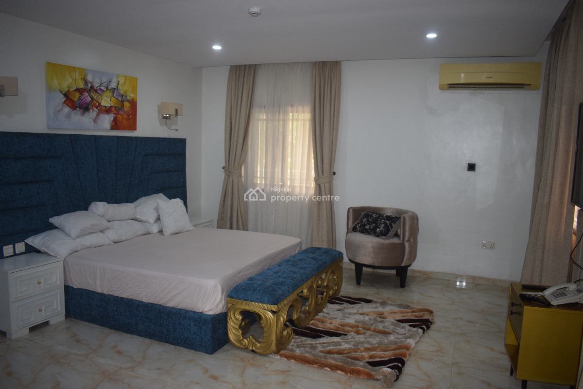 Luxury Fully Furnished 3bedrooms Flat, Queens Drive Ikoyi, Ikoyi, Lagos, Flat / Apartment for Rent