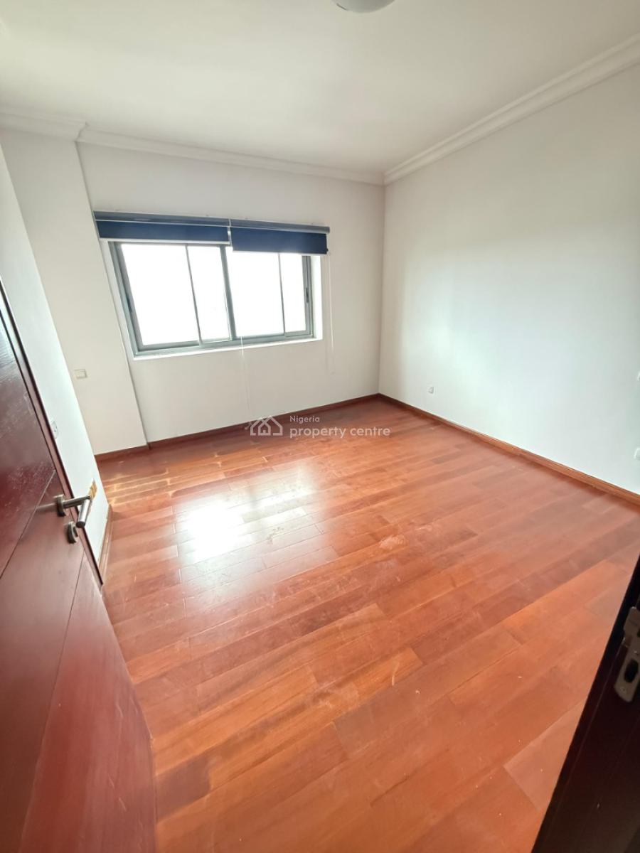 Luxury Finished 3 Bedroom Apartment on The 4th Floor with Bq, Ikoyi, Lagos, Flat / Apartment for Rent
