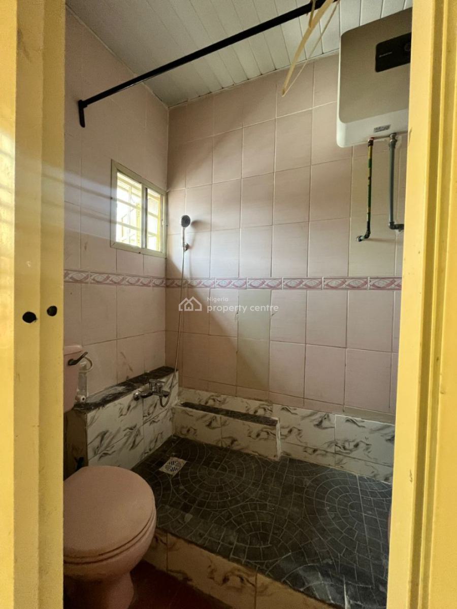 Comfortable 3 Bedroom Apartment, Idado, Lekki, Lagos, Flat / Apartment for Rent