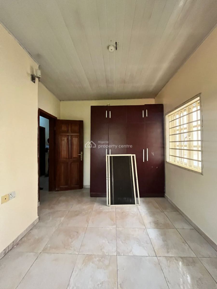 Comfortable 3 Bedroom Apartment, Idado, Lekki, Lagos, Flat / Apartment for Rent