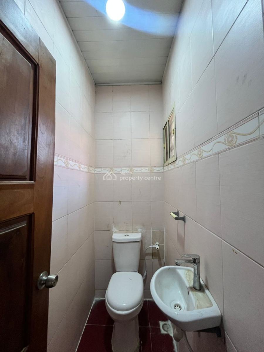 Comfortable 3 Bedroom Apartment, Idado, Lekki, Lagos, Flat / Apartment for Rent