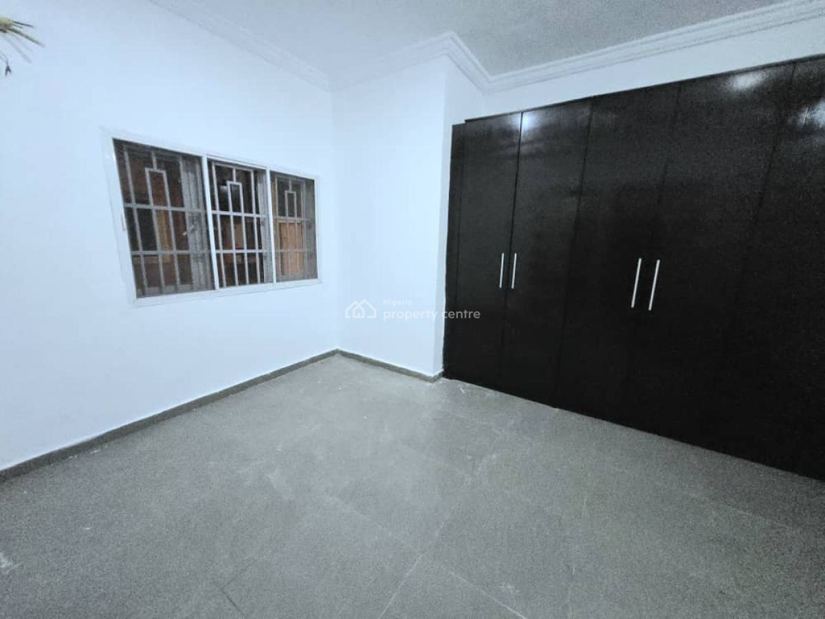 Lovely Spacious 3-bedroom Apartment with Bq, Off Remi Olowude, Lekki Right, Lekki Phase 1, Lekki, Lagos, Flat / Apartment for Rent