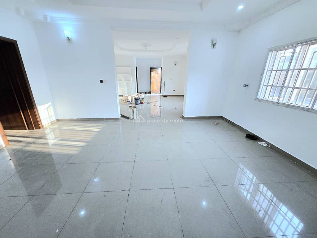 Lovely Spacious 3-bedroom Apartment with Bq, Off Remi Olowude, Lekki Right, Lekki Phase 1, Lekki, Lagos, Flat / Apartment for Rent