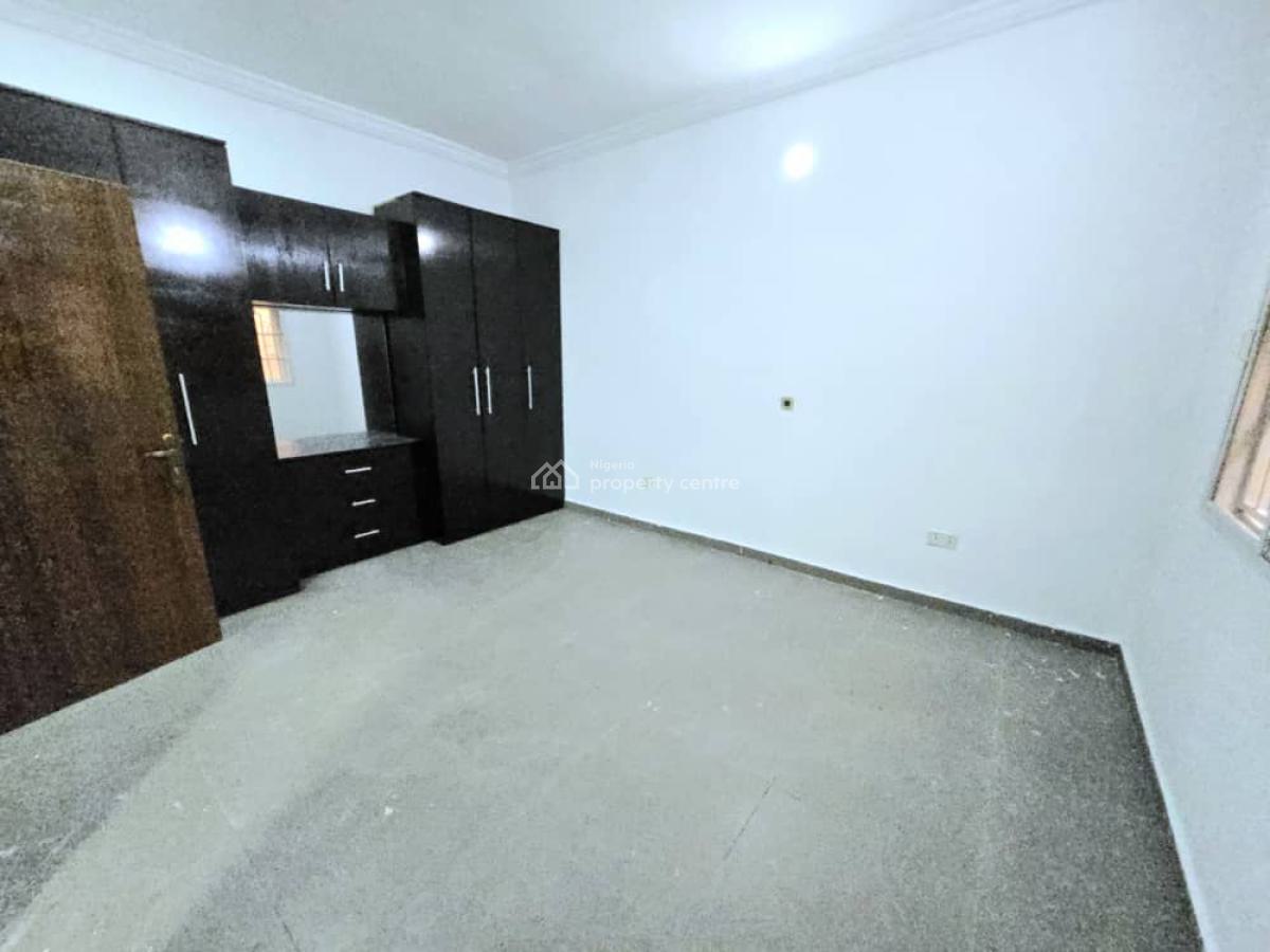 Lovely Spacious 3-bedroom Apartment with Bq, Off Remi Olowude, Lekki Right, Lekki Phase 1, Lekki, Lagos, Flat / Apartment for Rent