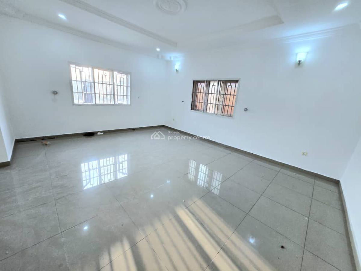 Lovely Spacious 3-bedroom Apartment with Bq, Off Remi Olowude, Lekki Right, Lekki Phase 1, Lekki, Lagos, Flat / Apartment for Rent