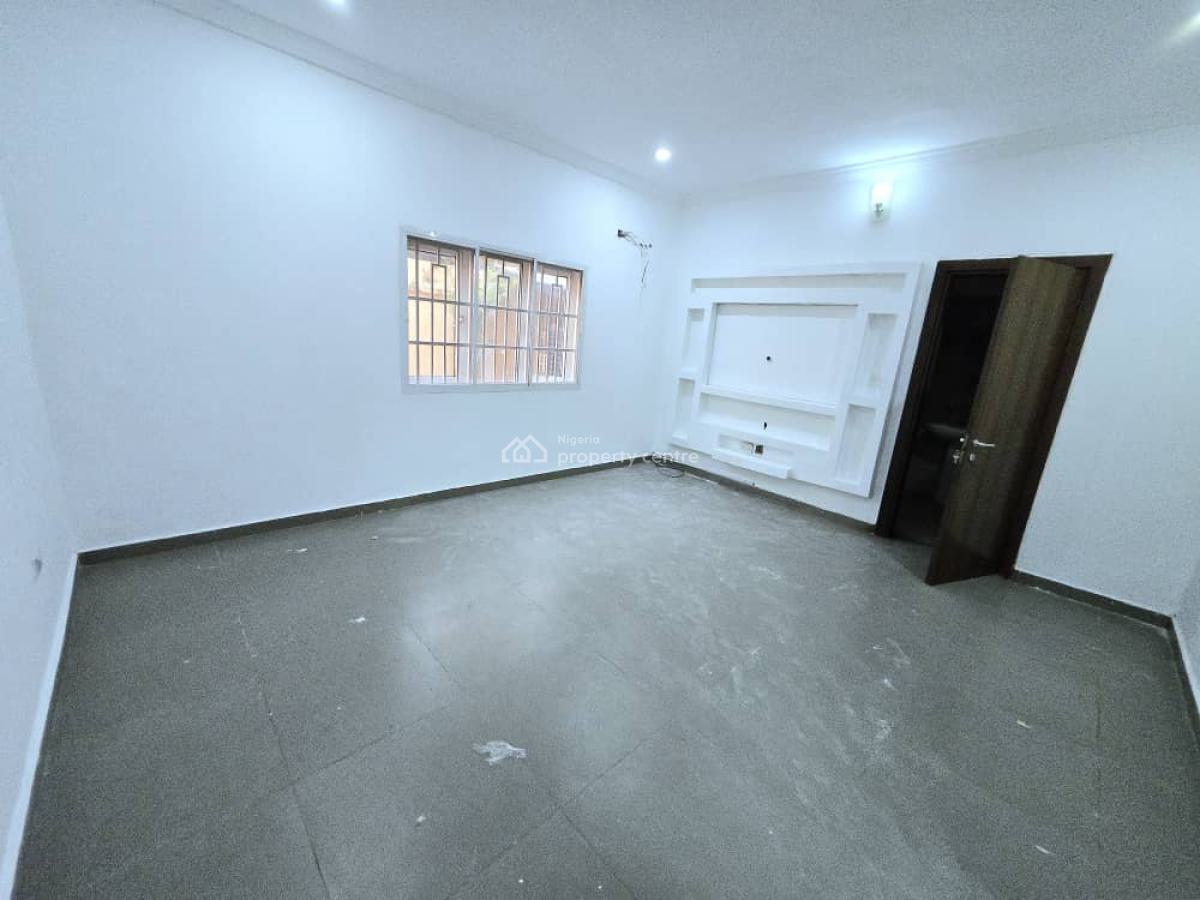 Lovely Spacious 3-bedroom Apartment with Bq, Off Remi Olowude, Lekki Right, Lekki Phase 1, Lekki, Lagos, Flat / Apartment for Rent